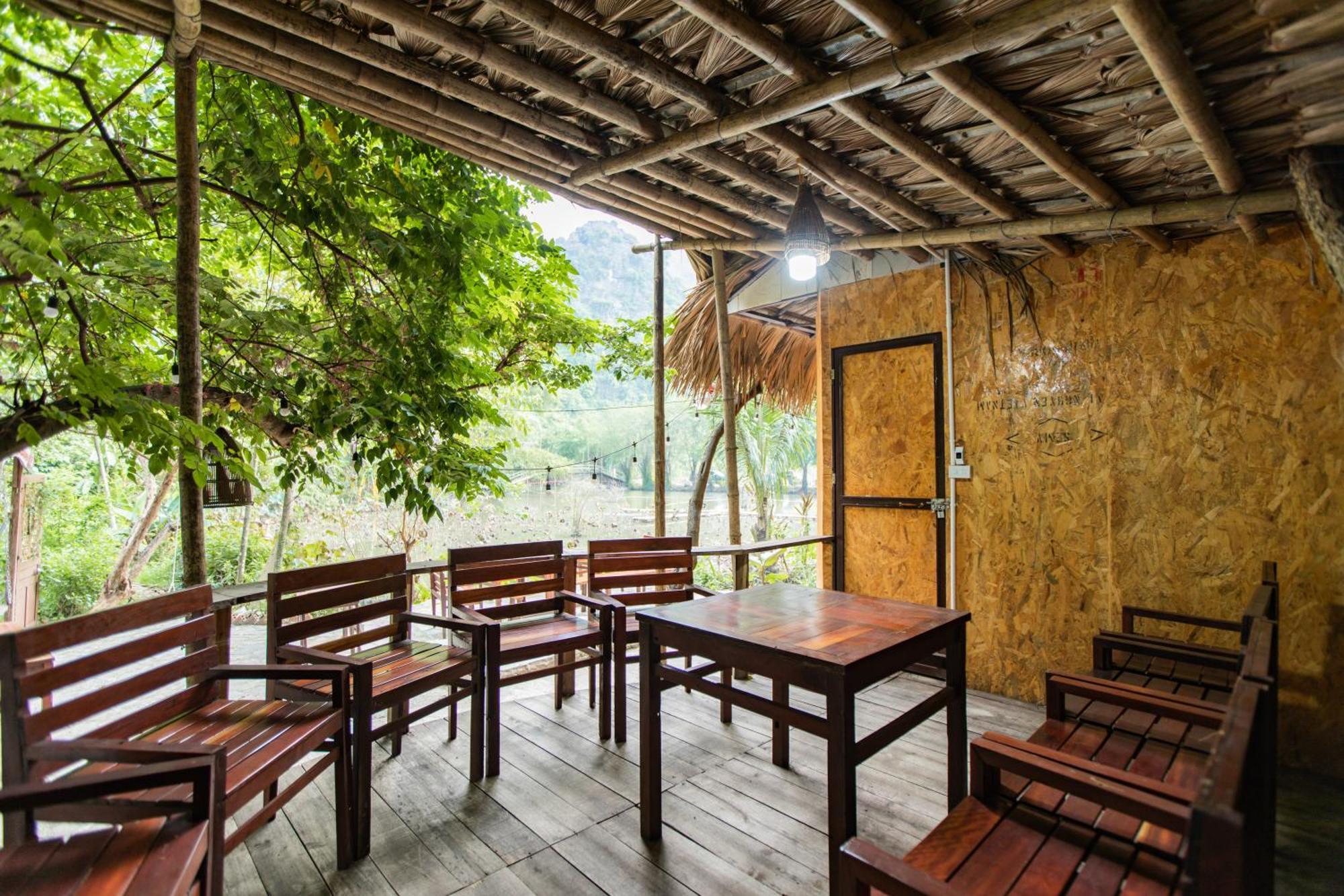 Thung Sen Tam Coc Chalets ニンビン 部屋 写真